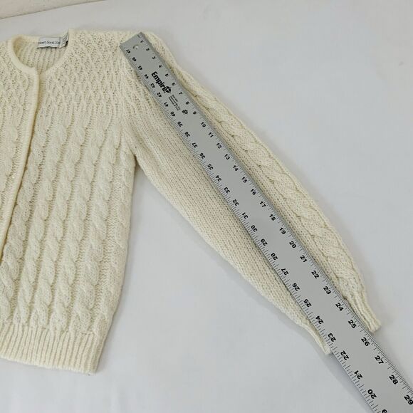 Vintage Chunky Cable Knit Cardigan Sweater White Button Women L Cottage Granny - Picture 6 of 6